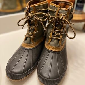 Duck Boots